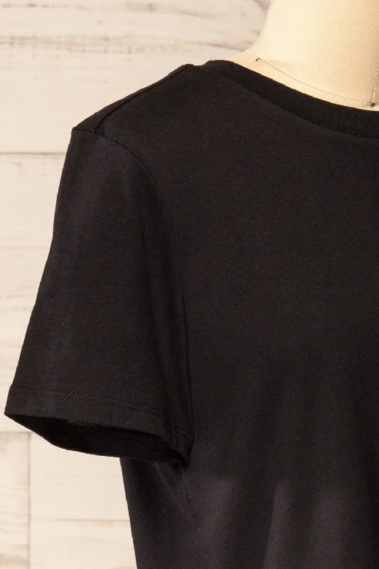 Akita Black | Cotton Cropped T-shirt