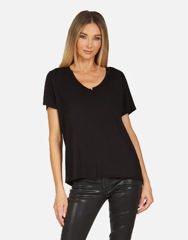 Delano Core Boyfriend Tee Black