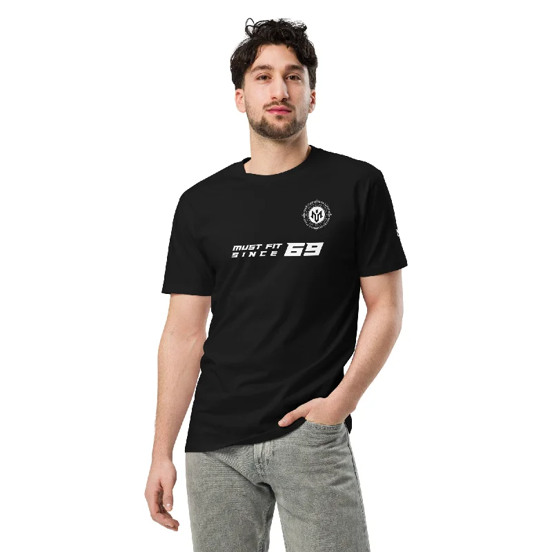 M.U.S.T. Fit Essential Unisex Premium t-shirt