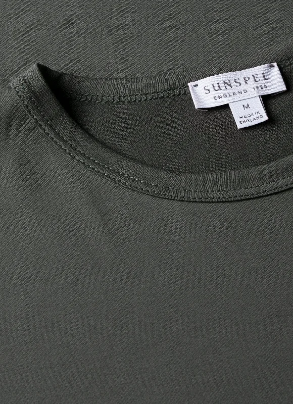 Men's Classic T-shirt in Drill Green