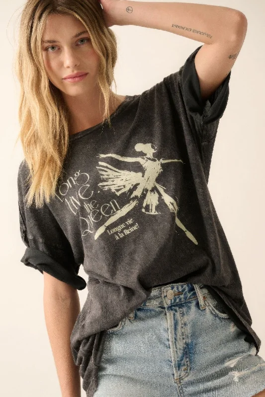 Hot Girl Long Live The Queen Ballerina Graphic Short Sleeve Tee In Charcoal