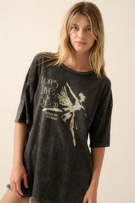 Hot Girl Long Live The Queen Ballerina Graphic Short Sleeve Tee In Charcoal